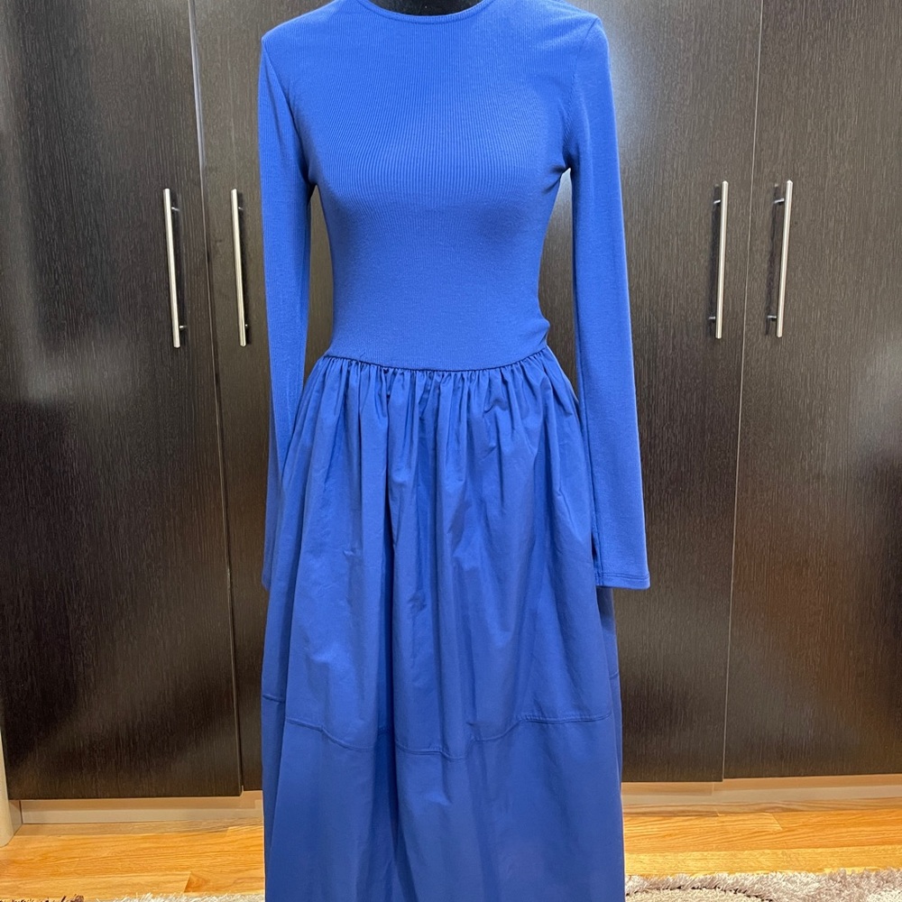 Brand new Zara dress, cotton material.